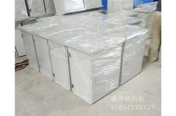 弱電機房項目中，如何選擇合適的網(wǎng)絡(luò)服務(wù)器機柜？
