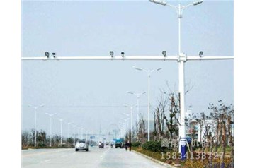 山西監(jiān)控桿在安裝的時(shí)候有哪些需要注意的？鑫雨杭電器